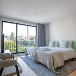 Trendy Formosa Apartment