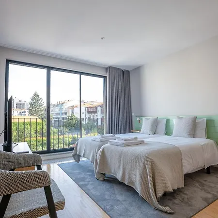 Trendy Formosa Apartment