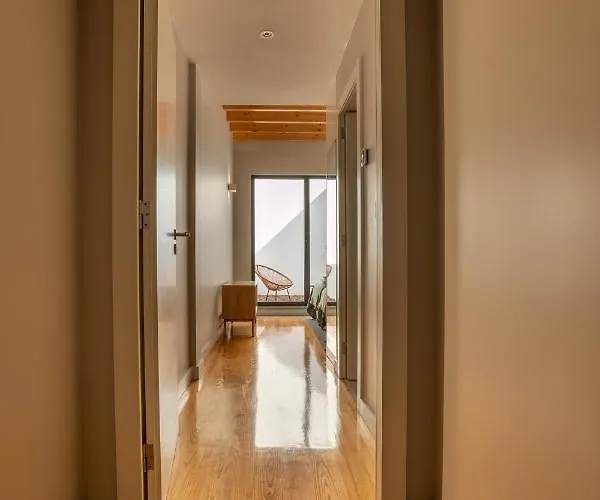 Trendy Formosa Apartment